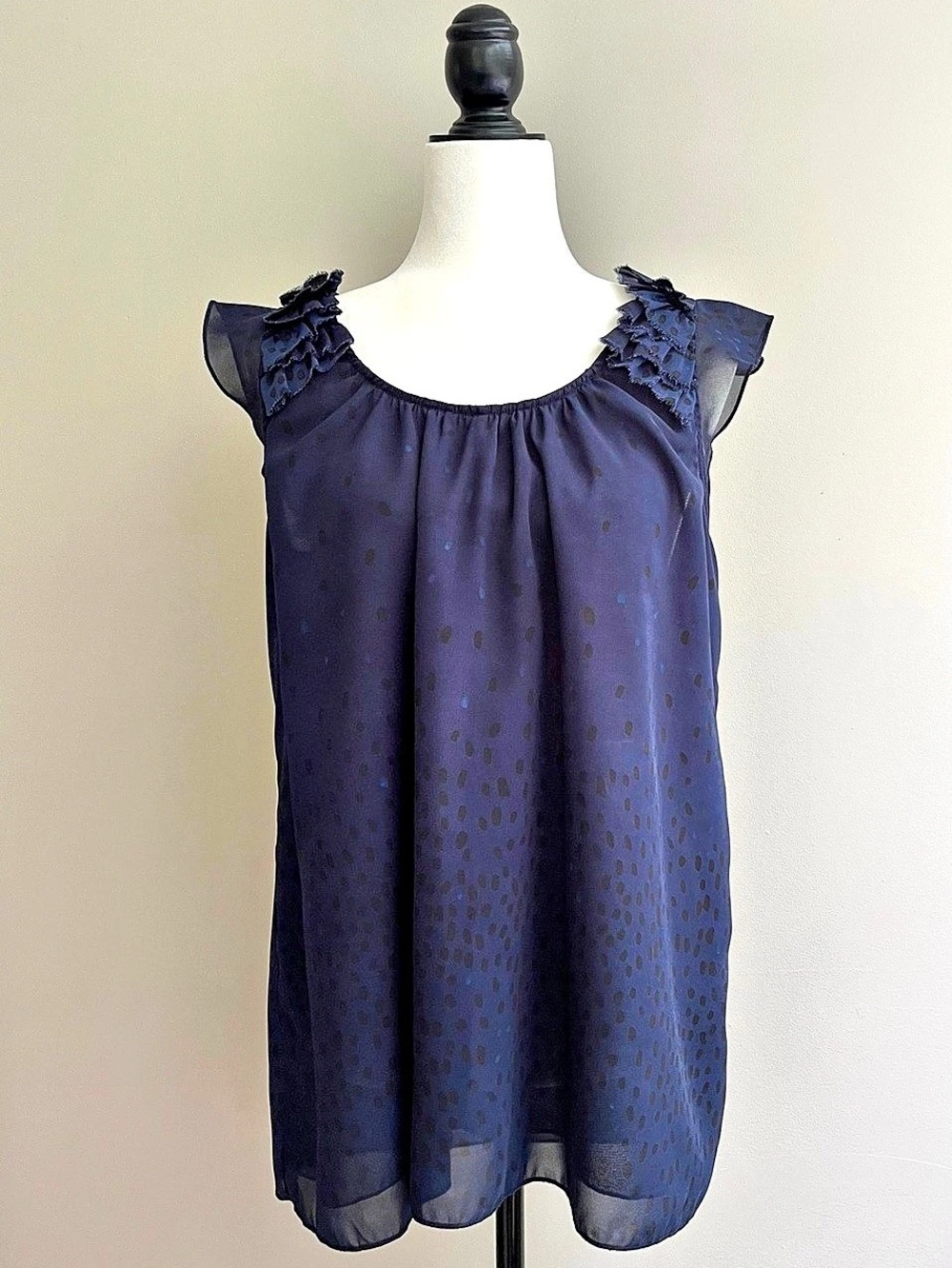 Gap Abstract Dot Ruffle Sleeve Blouse in Blue Size Large LikeNew